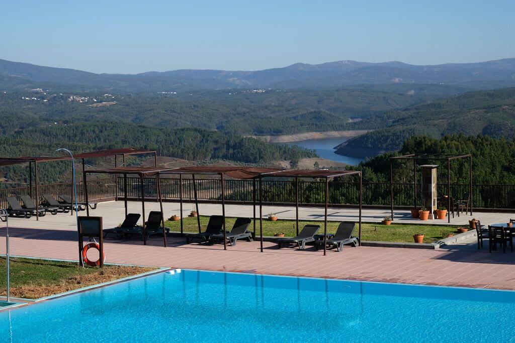 Piscina slide